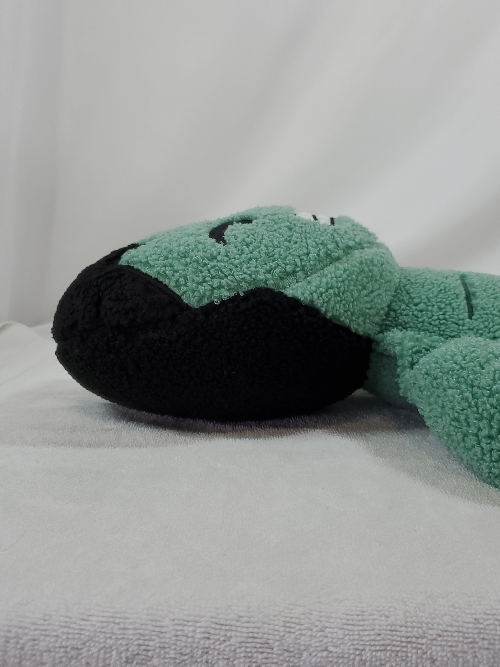 Marvel Hulk Kids' Pillow Buddy The Marvel Collection By Pillowfort - Picture 13 of 14